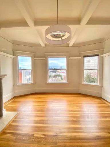 Main picture of 2926 Pierce St
