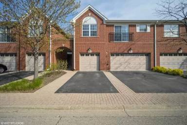 Main picture of 996 Enfield Dr