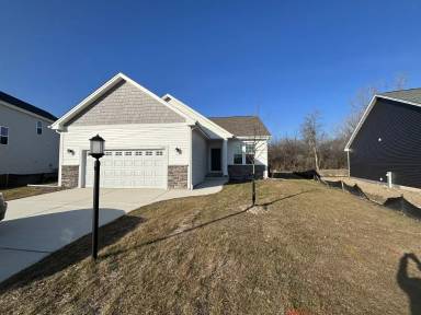 Main picture of 5820 Hunter Dr