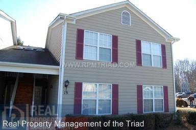 Main picture of 19 Meadowood Glen Way