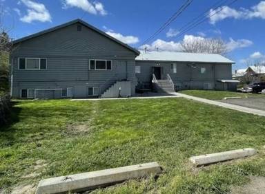 Main picture of 513 SW 10th St