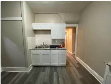 Main picture of 1314 Center St