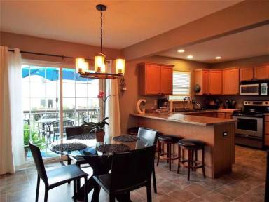 Main picture of 3417 Governor Ct
