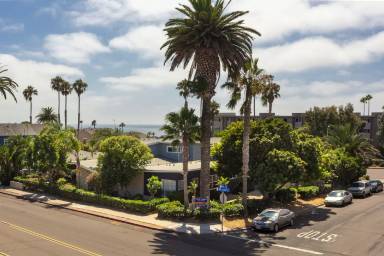 Main picture of 5024 Mission Blvd