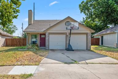 Main picture of 14431 Robert I Walker Blvd