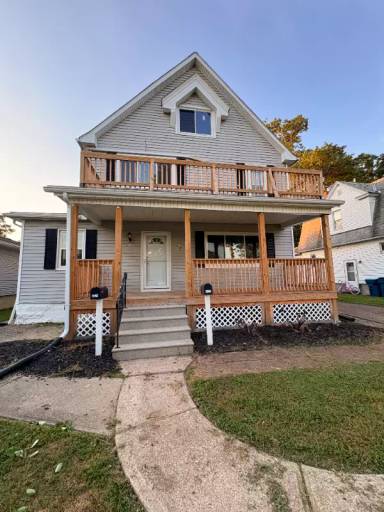 Main picture of 2127 E 31st St