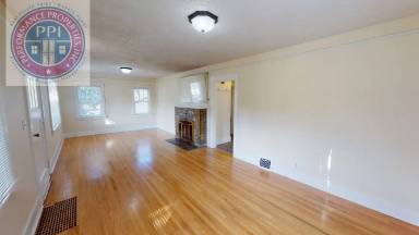 Main picture of 21 Ladd St