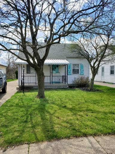 Main picture of 3029 Maeterlinck Ave