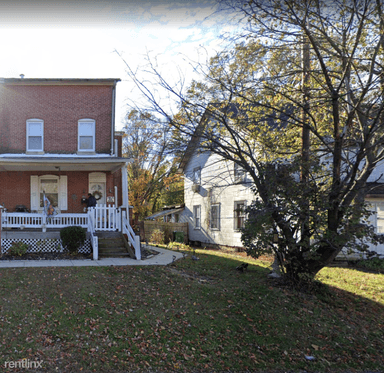 Main picture of 942 Mill Rd