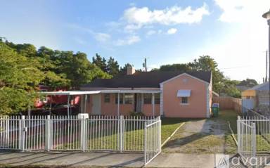Main picture of 4115 NW 11th Pl