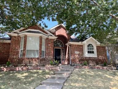 Main picture of 2620 Grand Canyon Ct