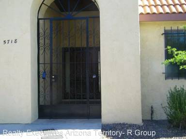 Main picture of 5718 N Camino Laguna