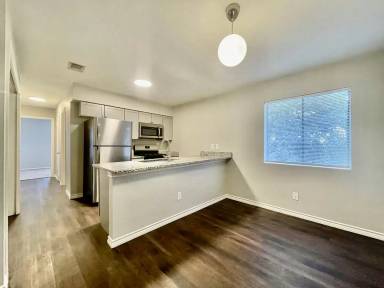 Main picture of 1106 Hazelton St