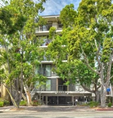 Main picture of 1250 Cave St