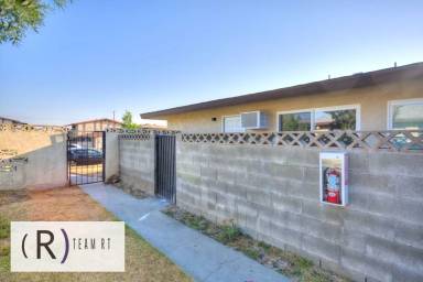 Main picture of 1240 W Rosewood Ct