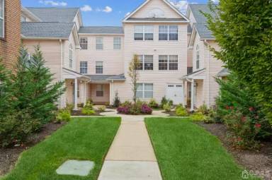 Main picture of 518 Plymouth Rd