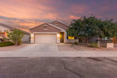 Main picture of 23759 W Magnolia Dr