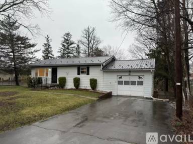 Main picture of 243 Church Rd