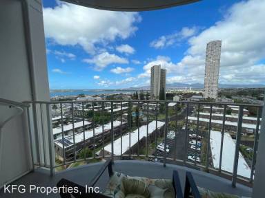 Main picture of Pearlridge Gardens & Tower
