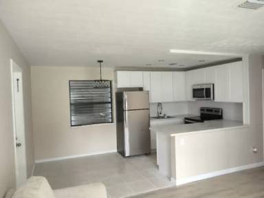 Main picture of 604 Wisteria Ave