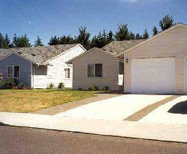 Main picture of 114 NE Juniper Ave