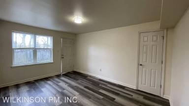 Main picture of 313 2nd Ave