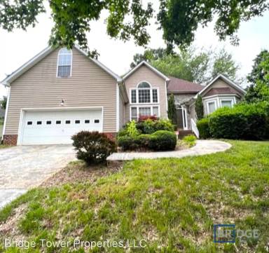 Main picture of 8110 McCarron Way