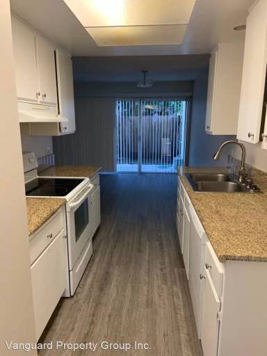 Main picture of 22904 Maple Ave