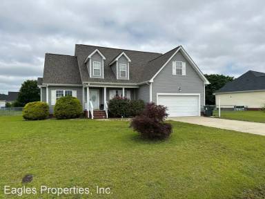 Main picture of 403 Heron Dr