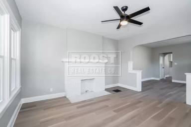 Main picture of 1239 S Champion Ave