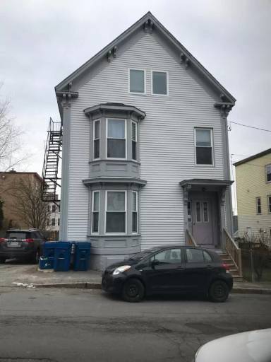 Main picture of 20 Cleeve St