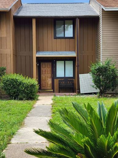 Main picture of 3026 E Baldwin Rd