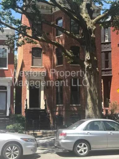 Main picture of 1532 15th St NW