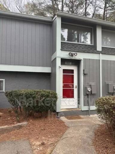 Main picture of 607 Dylan Ct