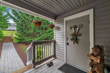 Main picture of 358 Juniper Ct