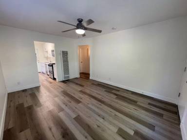 Main picture of 2252 Garnet Ave