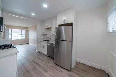 Main picture of 774 Tourmaline St