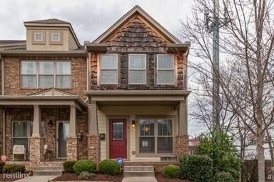 Main picture of 1049 Chicamauga Ave