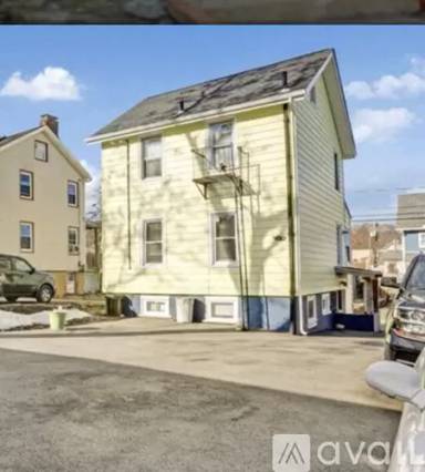 Main picture of 99 Jackson Ave