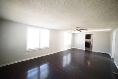 Main picture of 1511 Melvin St