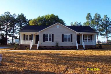 Main picture of 1385 W Cole St