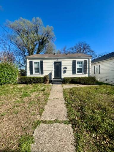 Main picture of 615 Dresden Ave