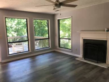 Main picture of 1804 Pine Tree Dr