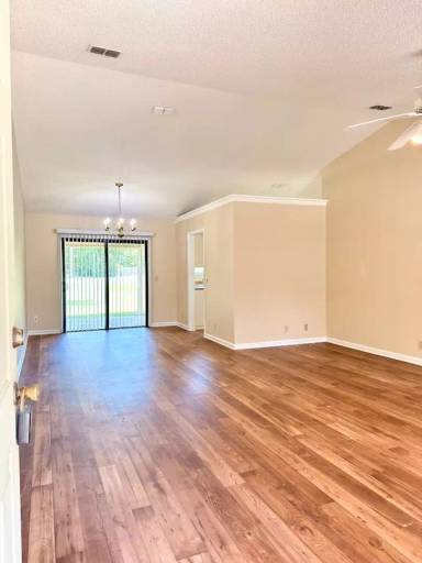 Main picture of 202 Cypress Dr