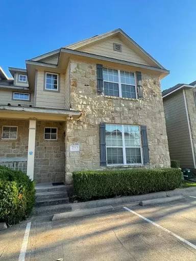 Main picture of 2513 S 2nd St