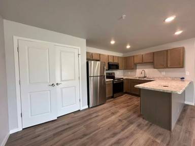 Main picture of Express Way Apartments