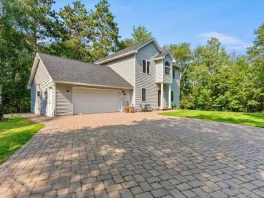 Main picture of 9962 Idyllwood Blvd