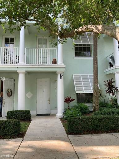 Main picture of 1455 Cades Bay Ave