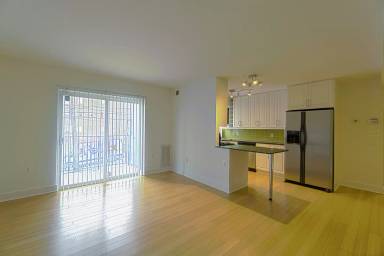 Main picture of 2333 16th St SE