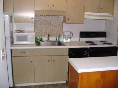 Main picture of 8 Commonwealth Ct